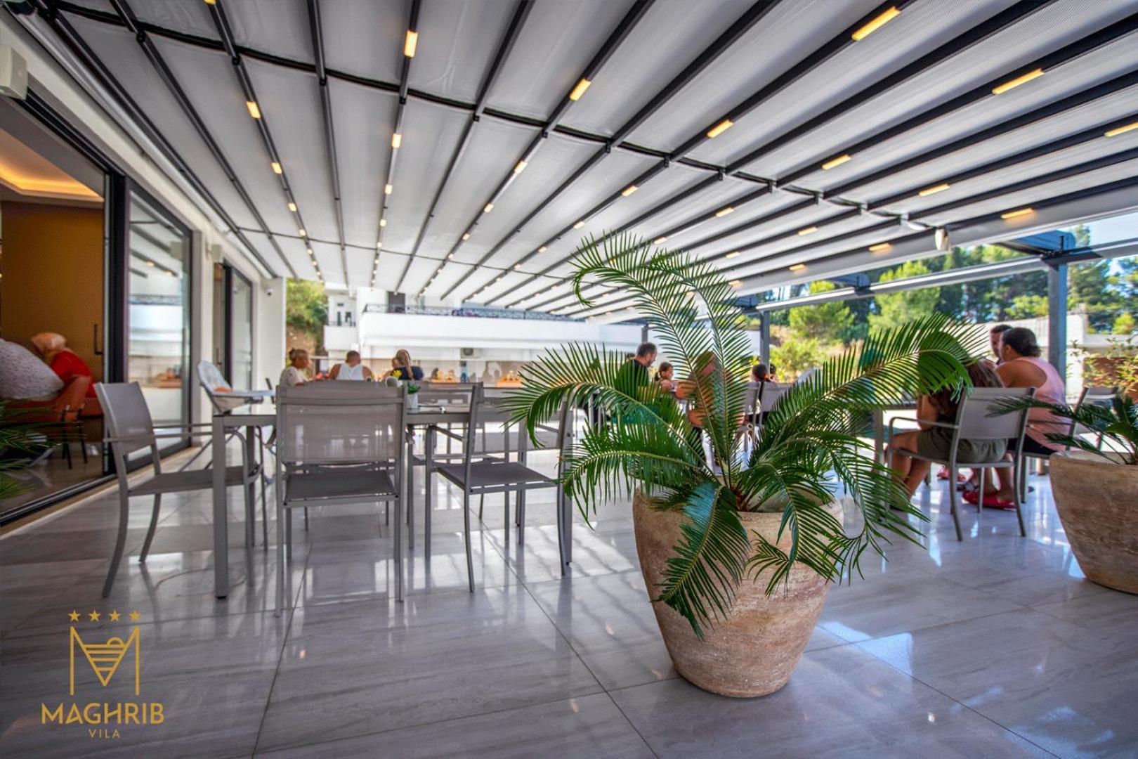 Maghrib Hotel 乌尔齐尼 外观 照片