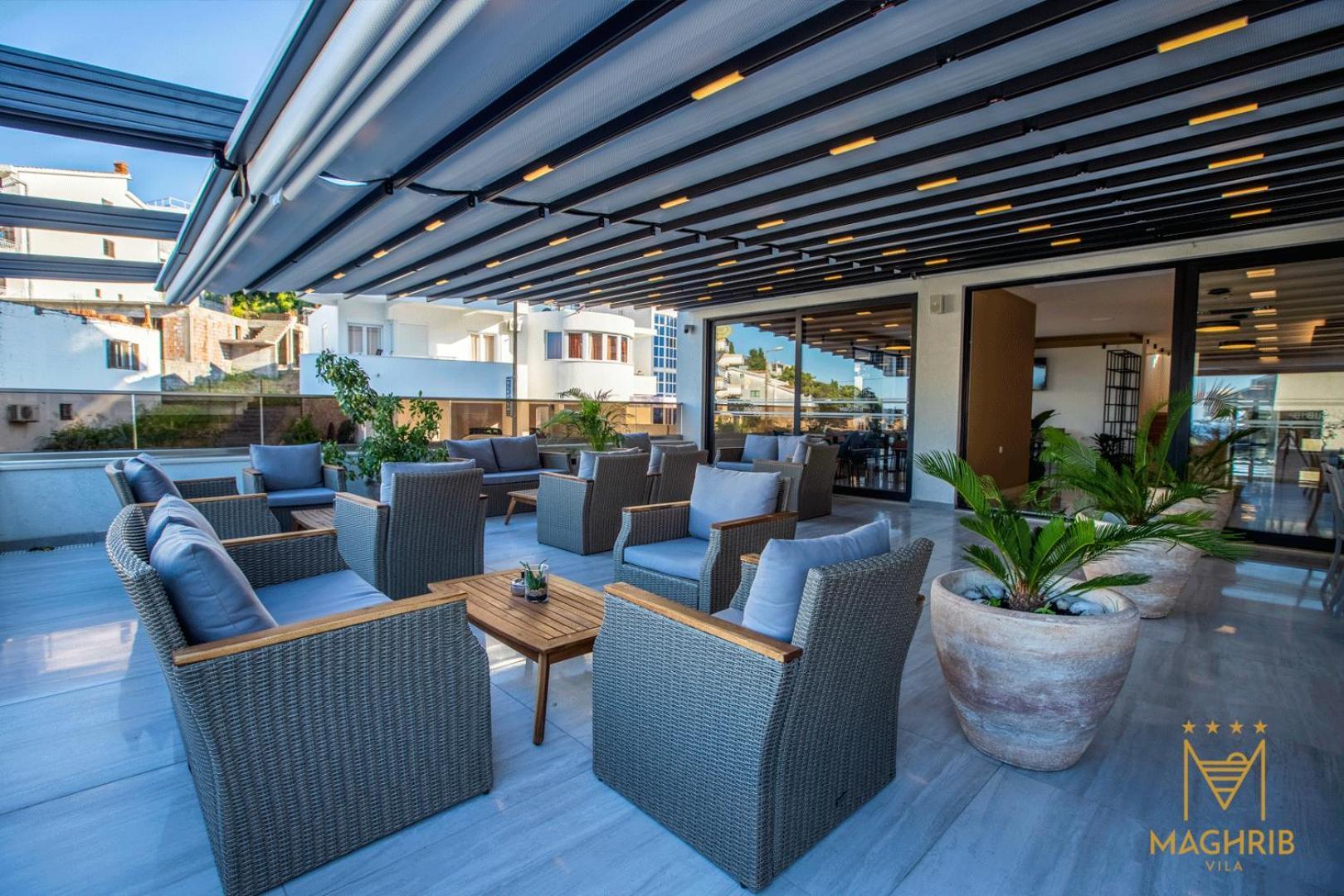 Maghrib Hotel 乌尔齐尼 外观 照片